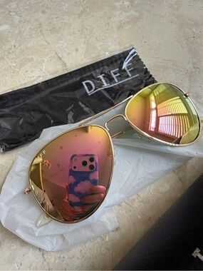 DIFF aviator Pink gold reflective Frame Sunglasses - Women's Accessories